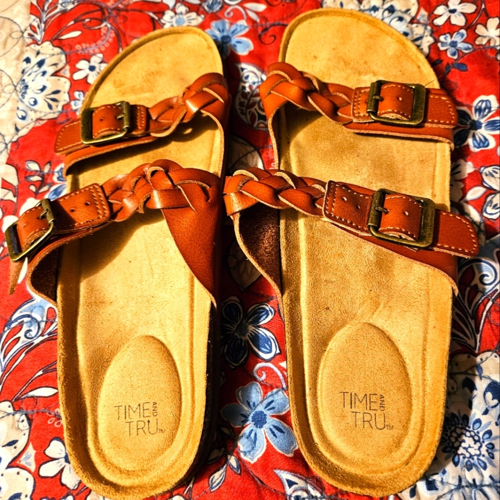 Women's sandals